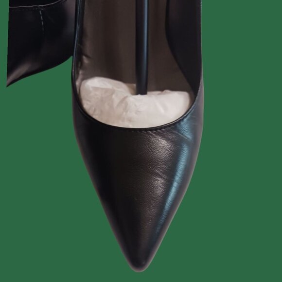 Stuart Weitzman Peekamid Black Leather Pointed Toe Heels Bow Detail 36.5/6 - Picture 7 of 15